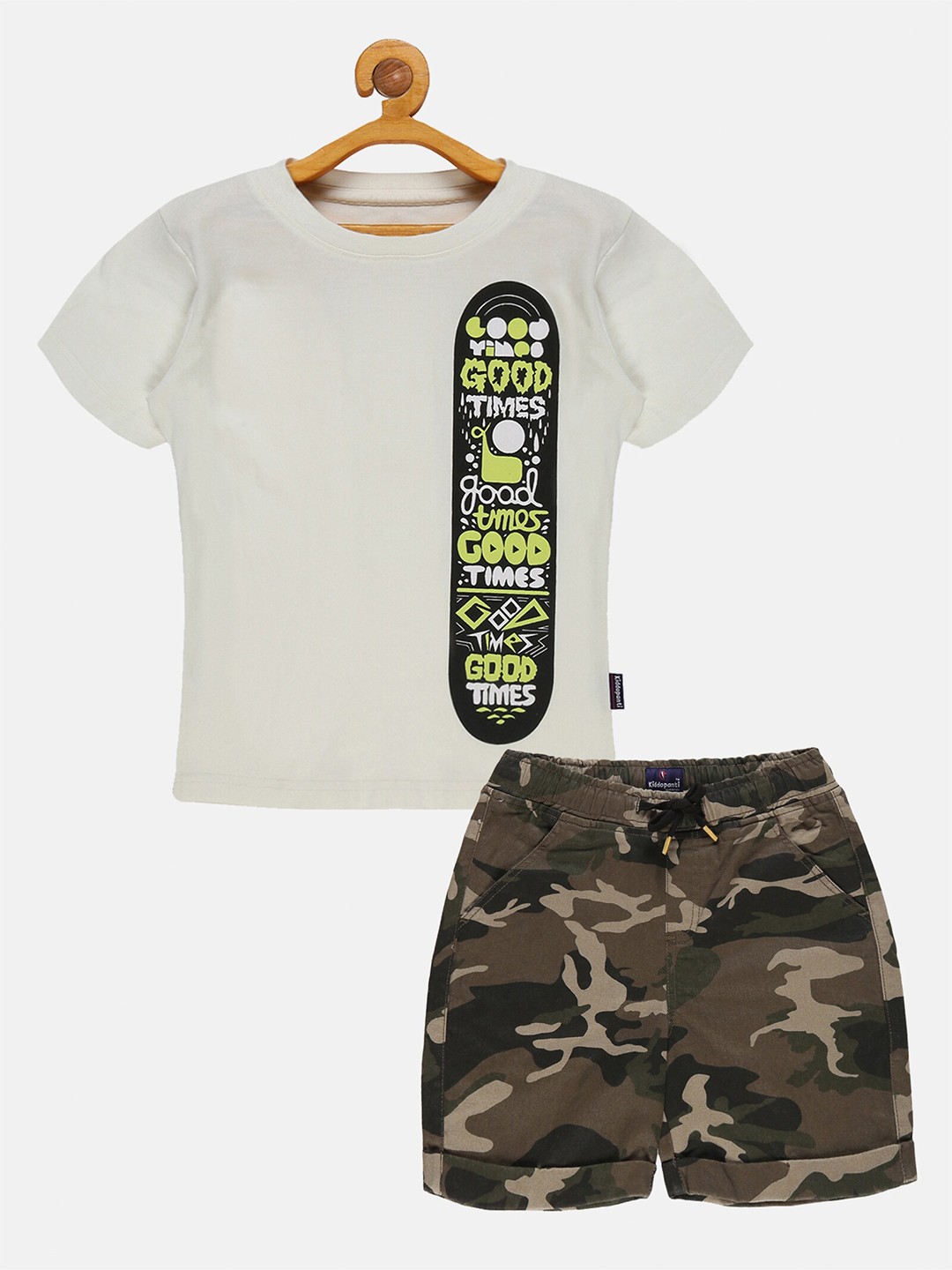 

KiddoPanti Boys Camouflage Printed T-shirt With Shorts, White