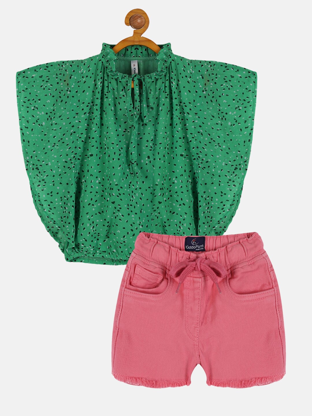

KiddoPanti Girls Printed Top with Shorts, Green