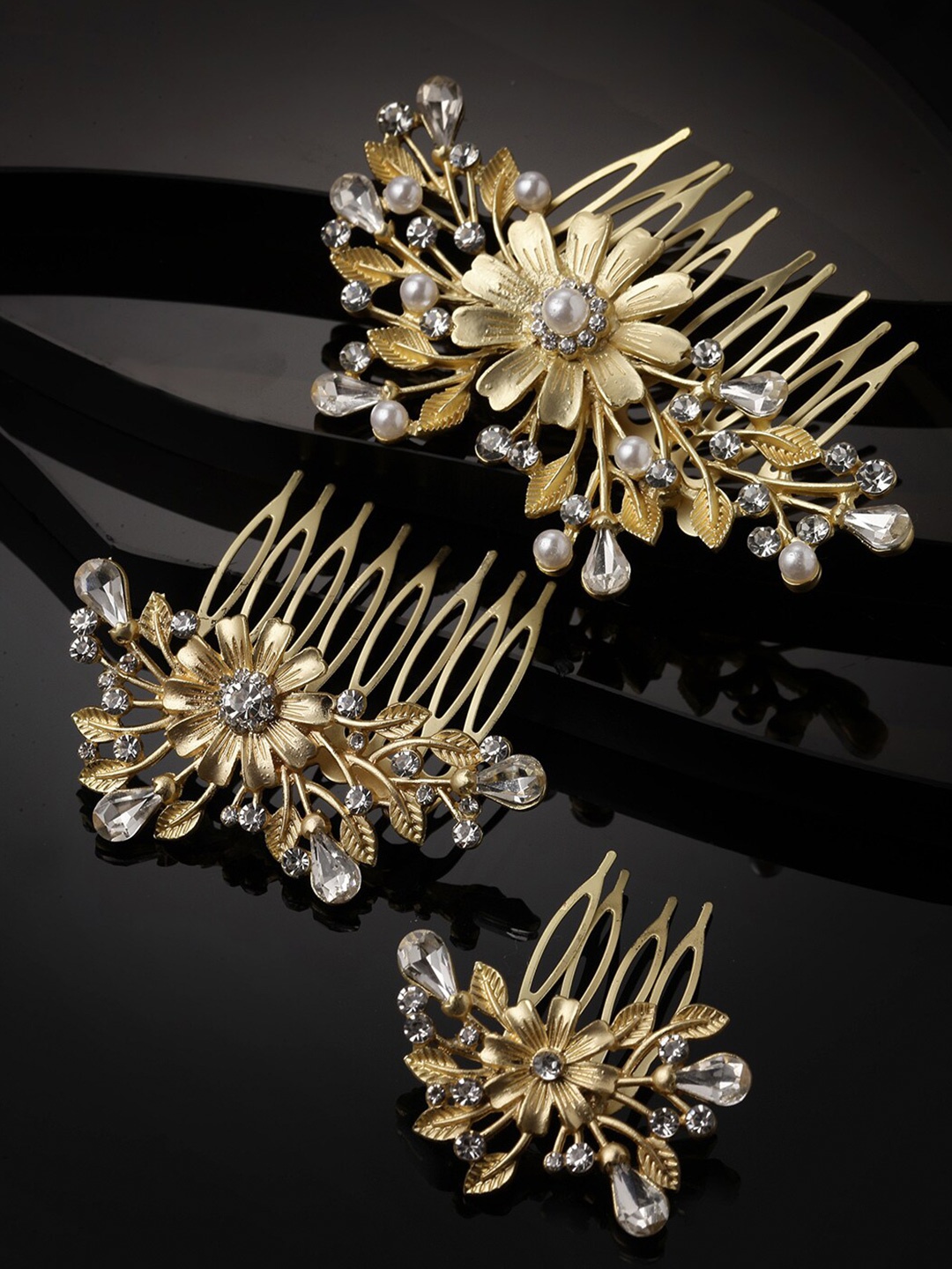 

PANASH Women Set of 3 Gold-Plated Floral Shaped Embellished Comb Pin, White