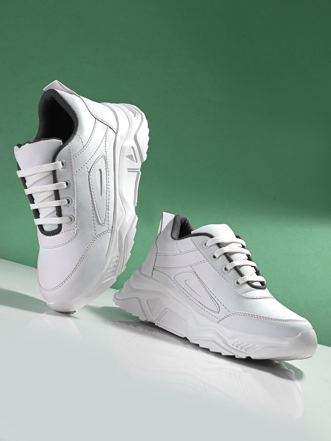 

The Roadster Lifestyle Co. Women Lace-Up Walking Sports Shoes, White