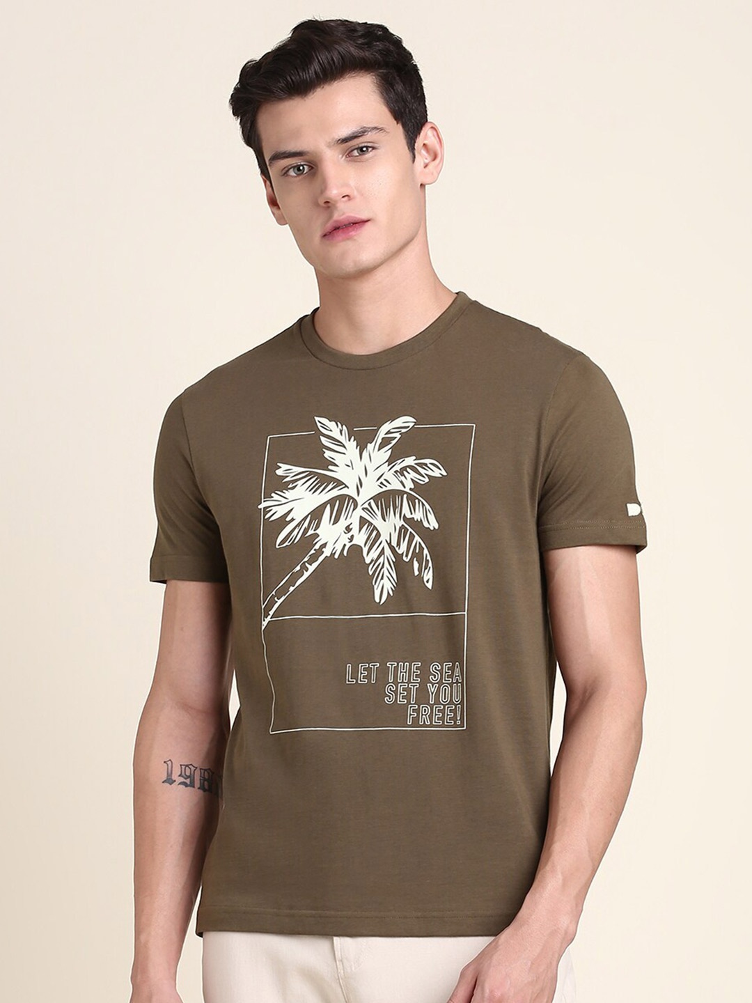 Dennis Lingo Graphic Printed Slim Fit T-shirt, Olive