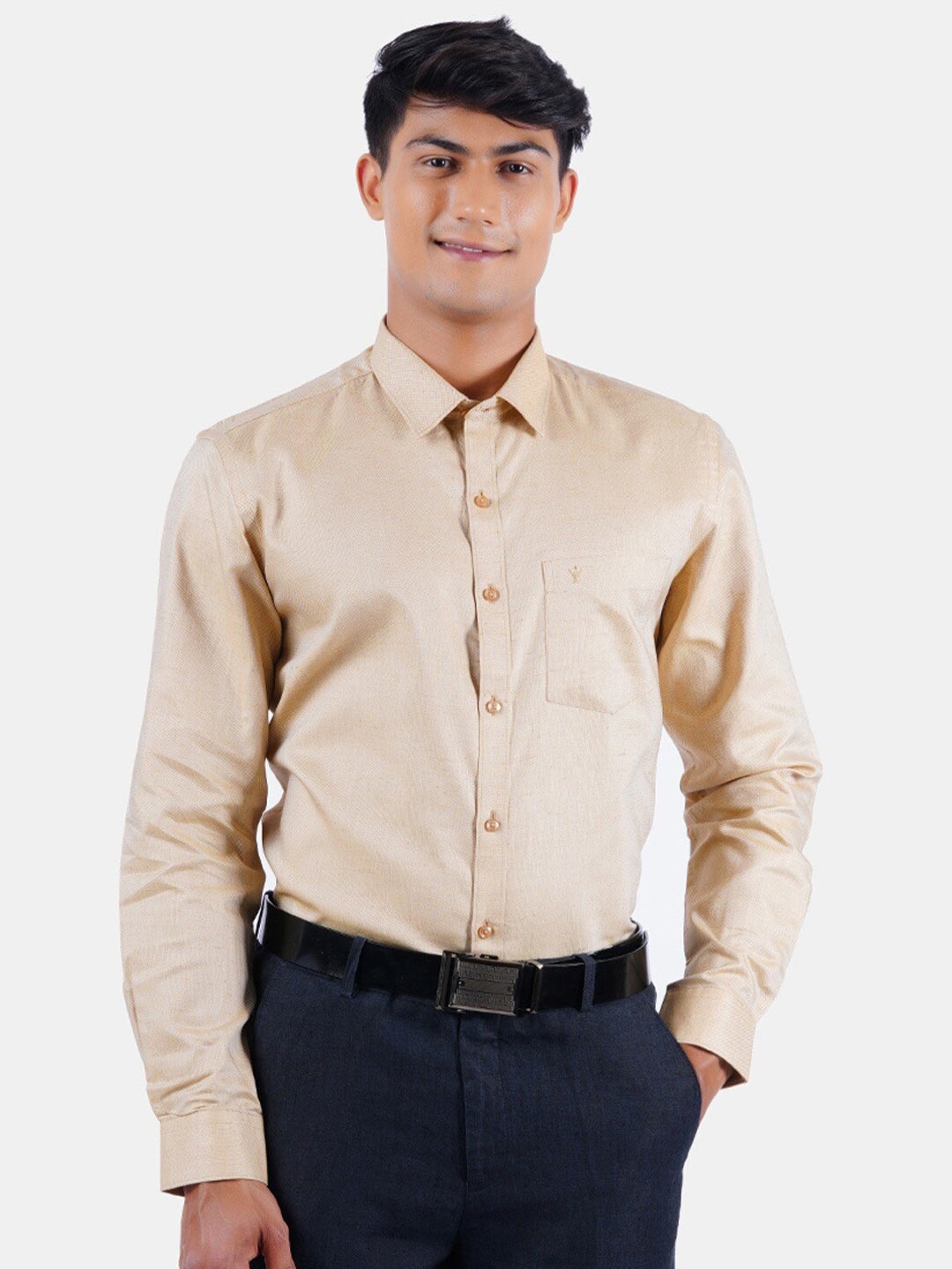 

Ramraj Tailored Fit Pure Cotton Formal Shirt, Orange