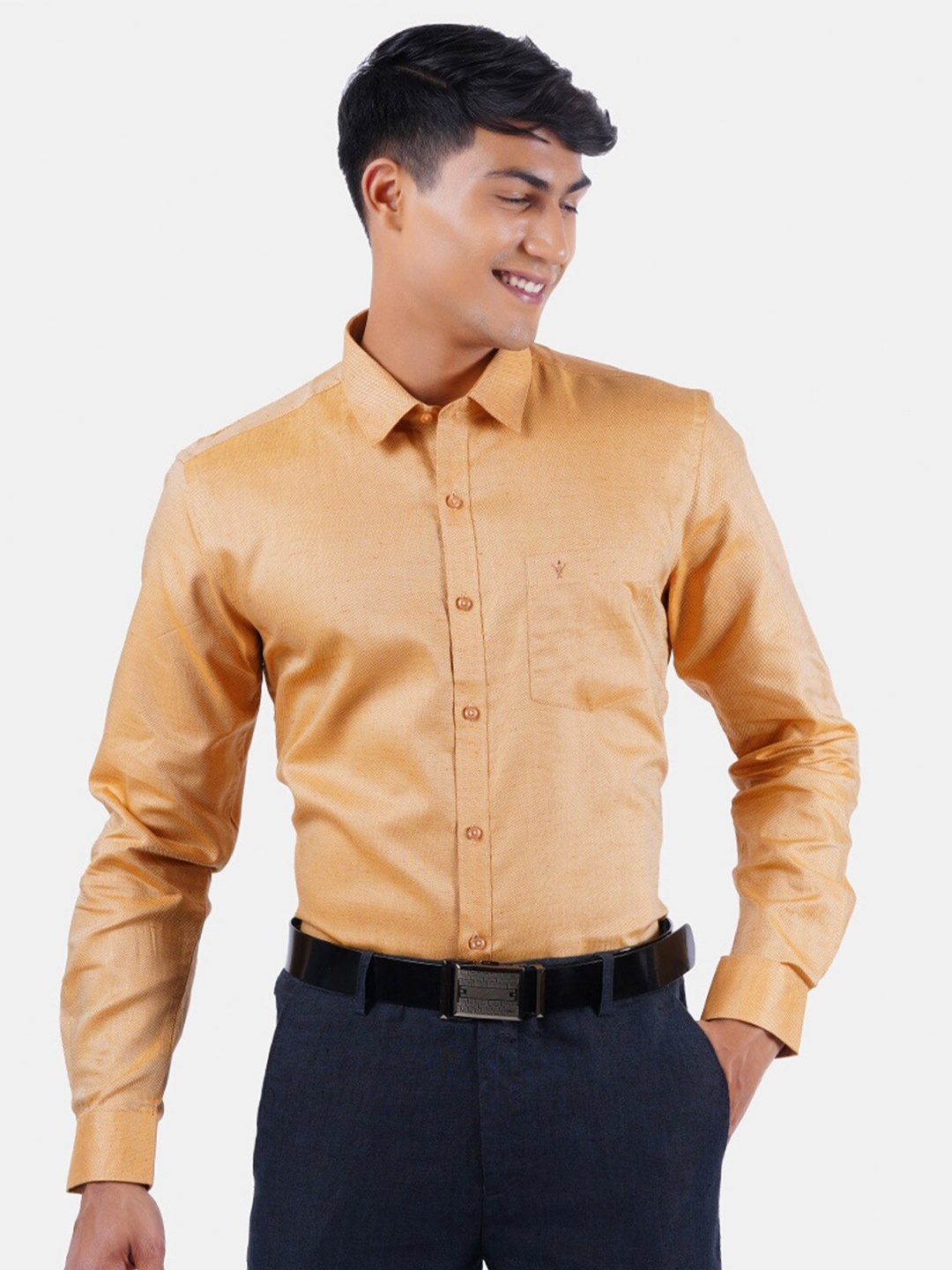 

Ramraj Tailored Fit Formal Pure Cotton Shirt, Peach