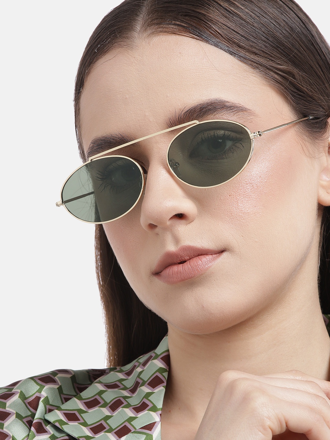 

Carlton London Women Oval Sunglasses With UV Protected Lens CLSW194, Gold