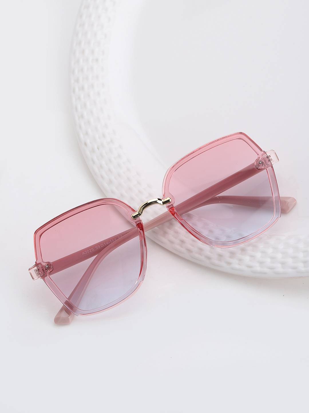 

Carlton London Women Rectangle Sunglasses With UV Protected Lens CLSW207, Pink