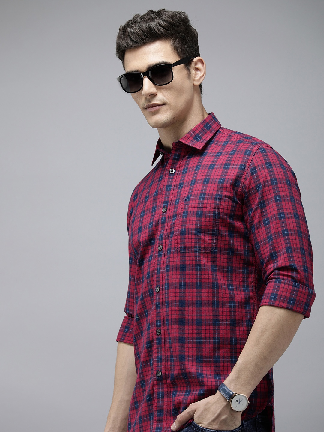 

Van Heusen Sport Checked Slim Fit Pure Cotton Casual Shirt, Red