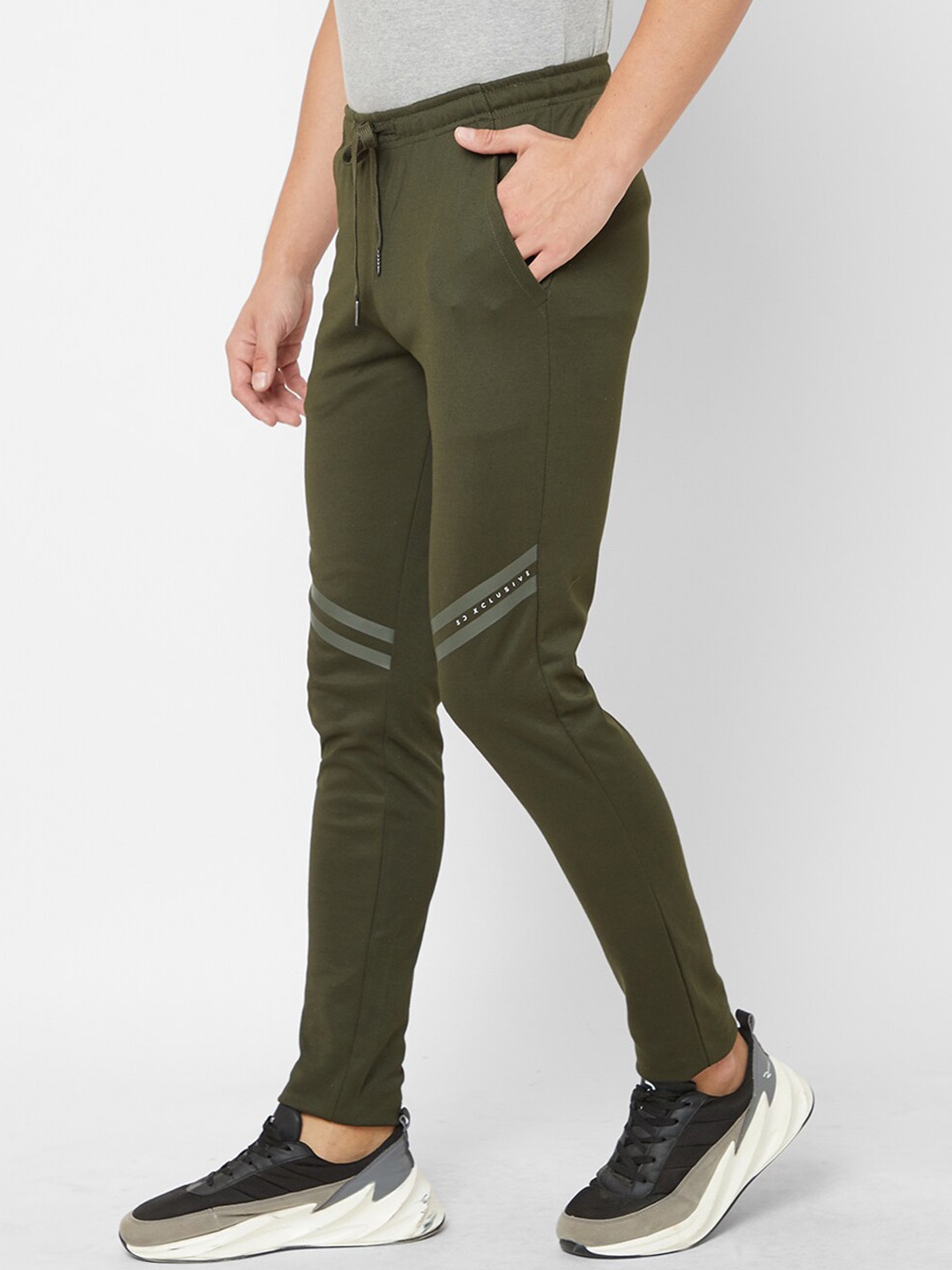 

Sweet Dreams Men Mid-Rise Track Pants, Olive