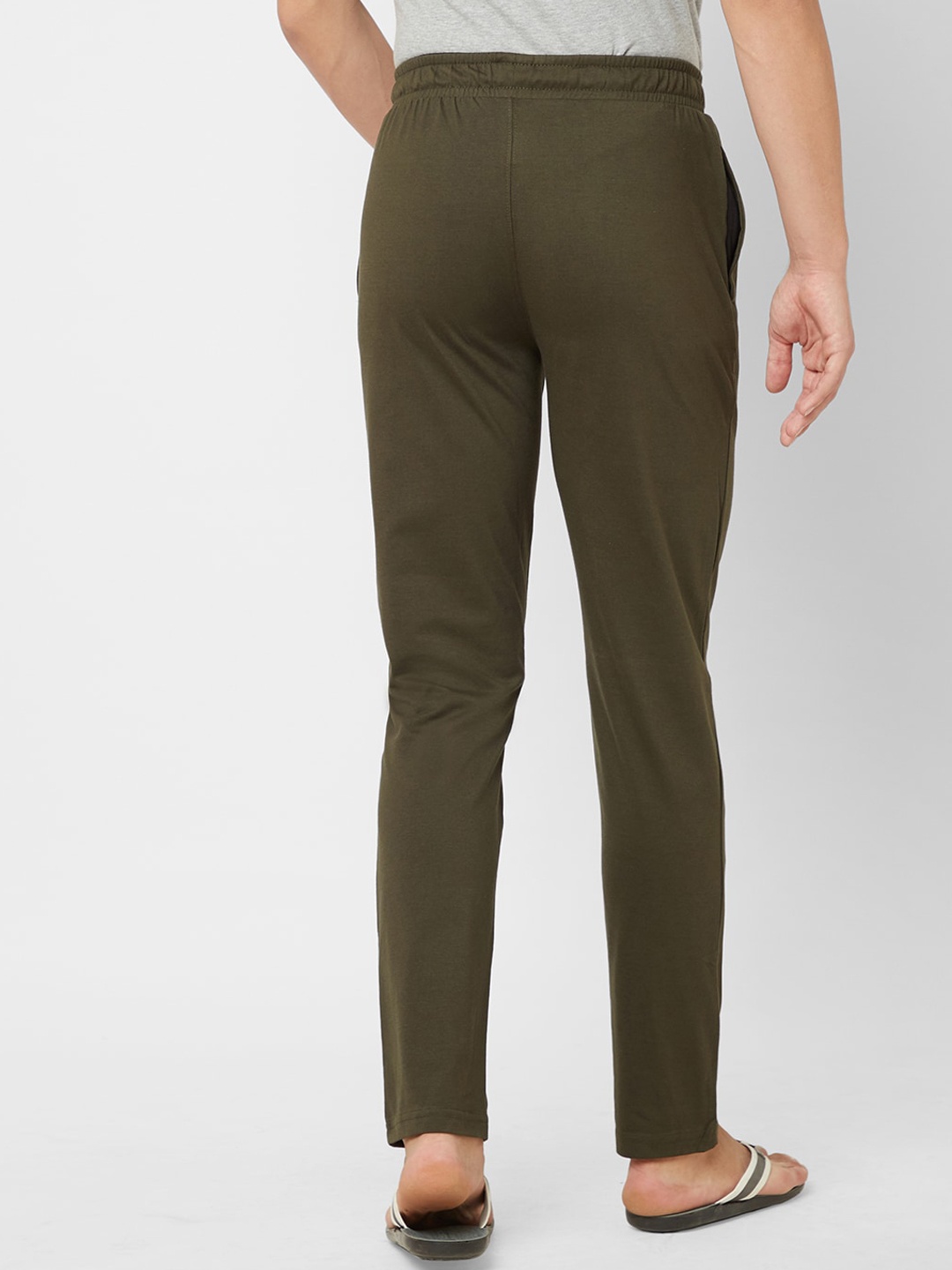

Sweet Dreams Men Slim Mid-Rise Lounge Pants, Olive