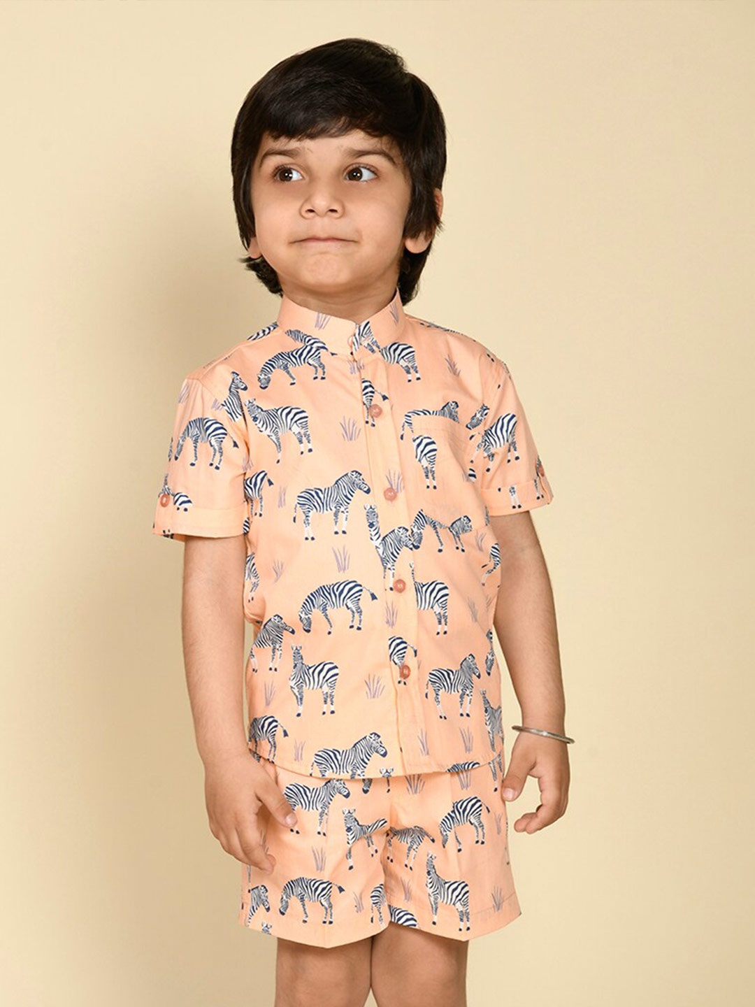 

LIL PITAARA Boys Printed Pure Cotton Shirt with Shorts, Peach