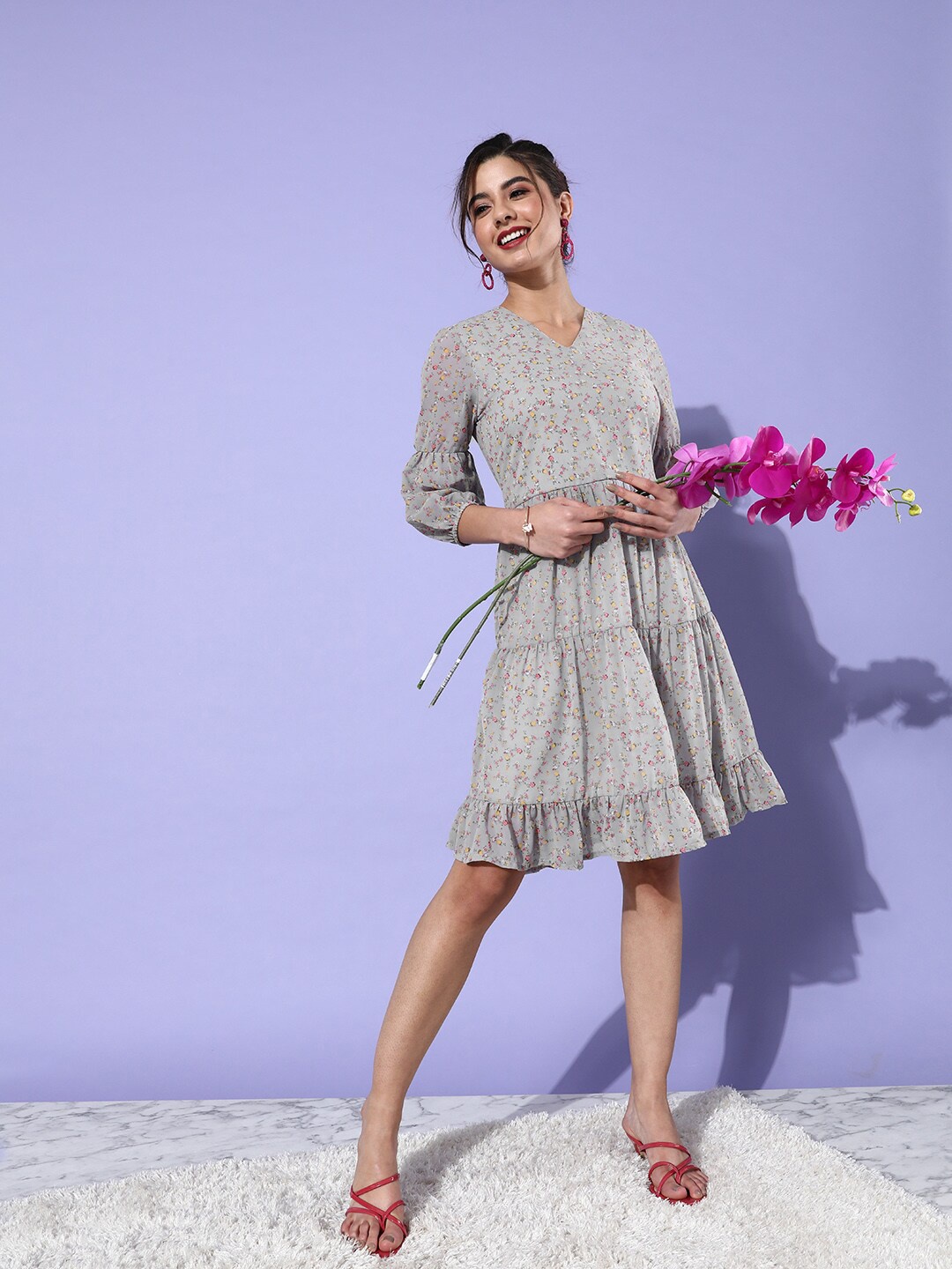 

DODO & MOA V-Neck Floral Printed Tiered Georgette A-Line Dress, Grey