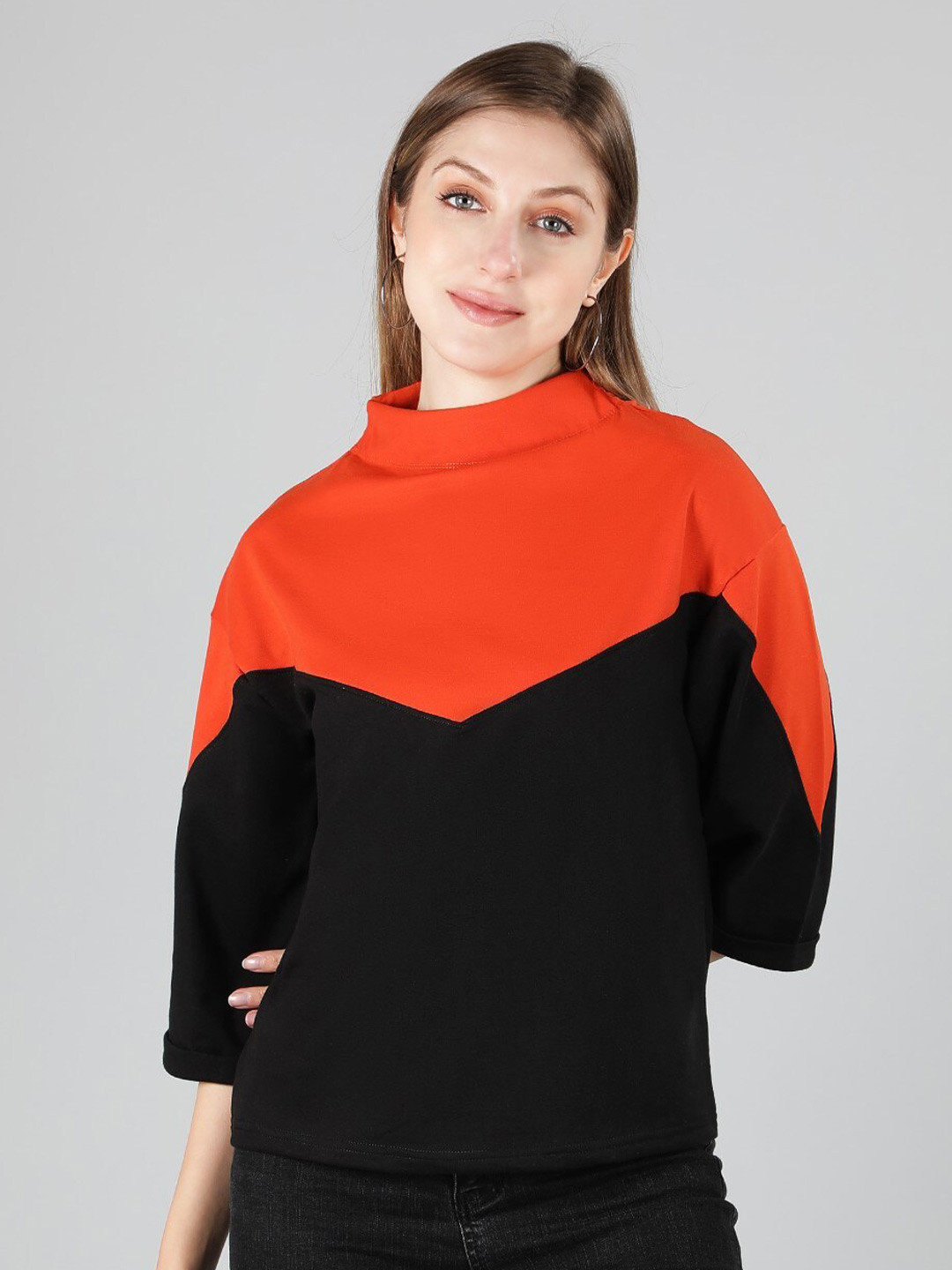 

Sonex Gold Colourblocked High Neck Top, Red
