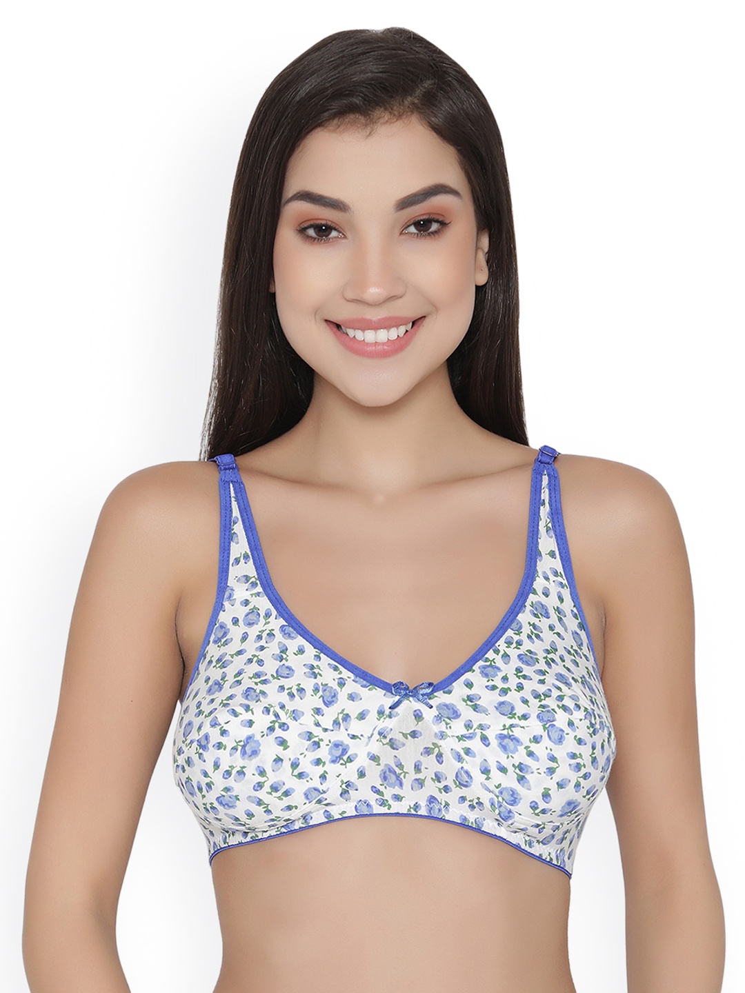 

Clovia Blue & White Printed Non-Wired Non Padded Full Cup T-shirt Bra BR1080P0840B