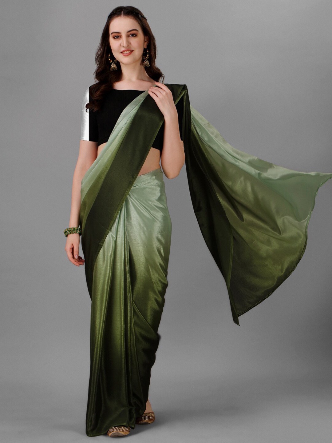 

Shiv Textiles Ombre Dyed Saree, Green