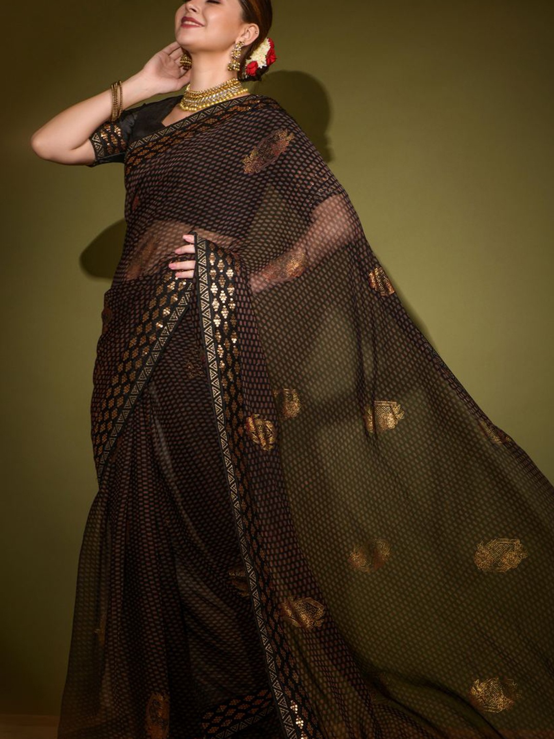 

Mitera Foil Printed Sequinned Saree, Black