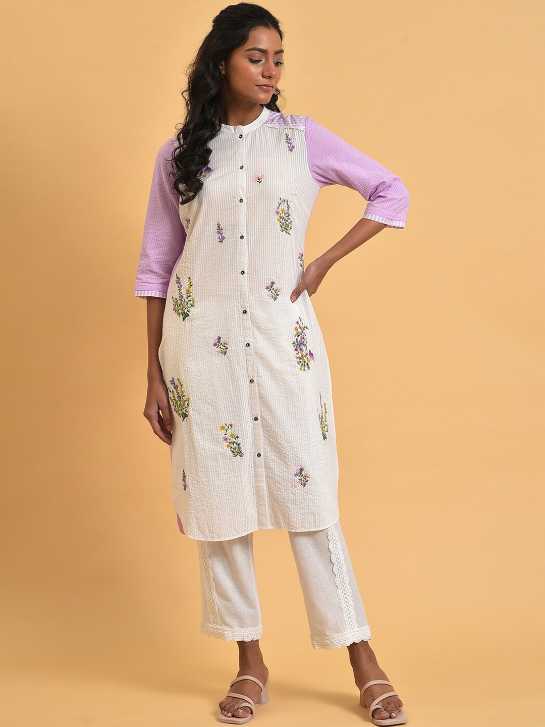 

W Floral Printed Mandarin Collar Pure Cotton Straight Kurta, White