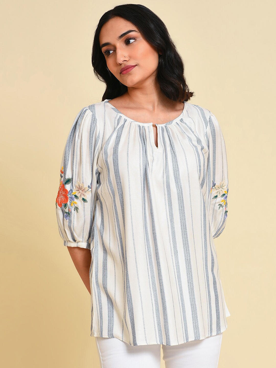 

W Striped Keyhole Neck Embroidered Regular Top, White