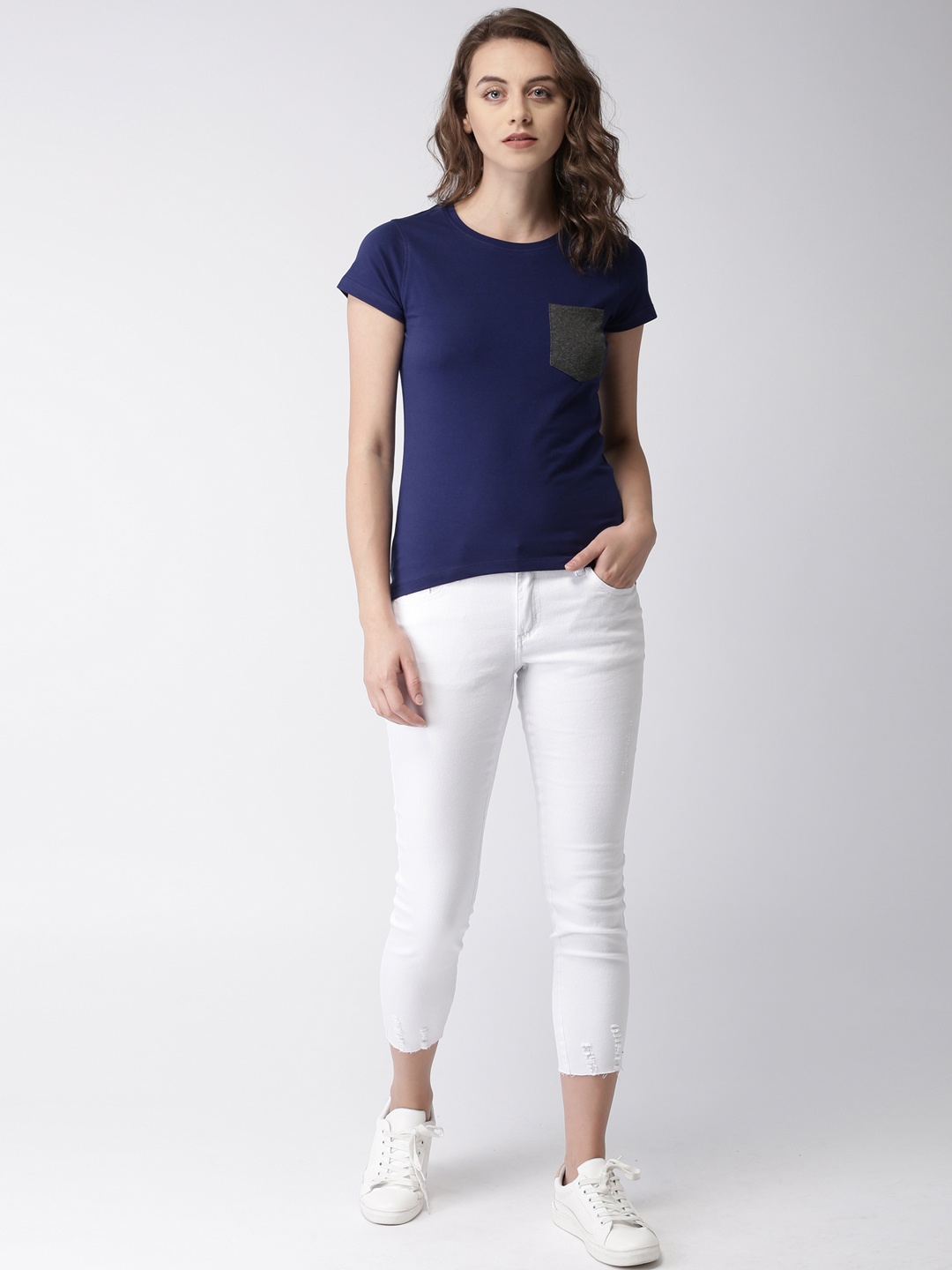 

Mast & Harbour Women Navy Solid Round Neck T-shirt, Navy blue
