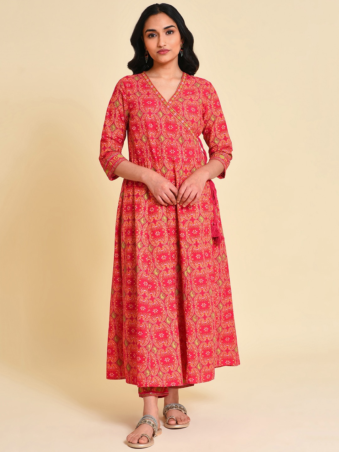 

W Floral Printed V Neck Angrakha Pure Cotton Kurta With Trousers, Red