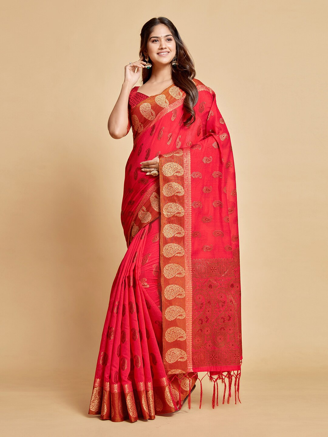 

Sangria Paisley Banarasi Art Silk Saree With Tassel, Pink