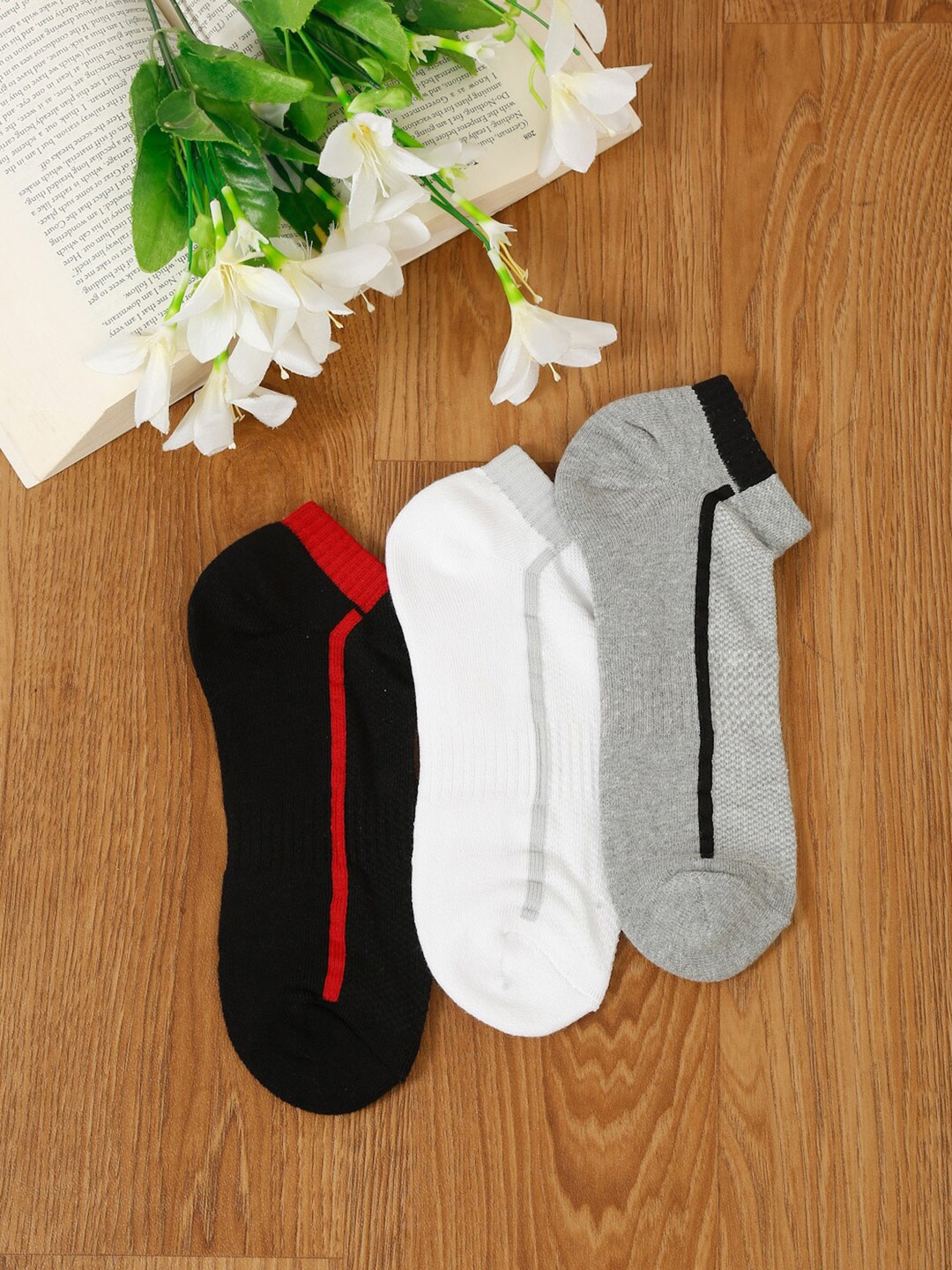 

MUTAQINOTI Men Pack Of 3 Patterned Antimicrobial Ankle-Length Socks, Black
