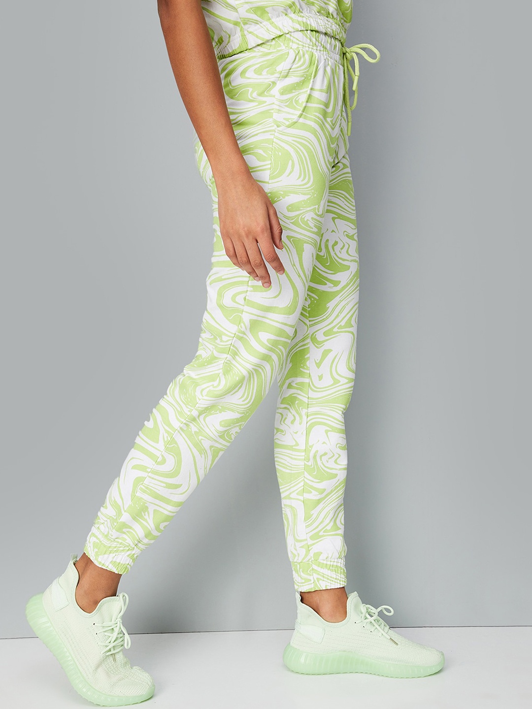 

max Women Printed Mid-Rise Pure Cotton Joggers, Green