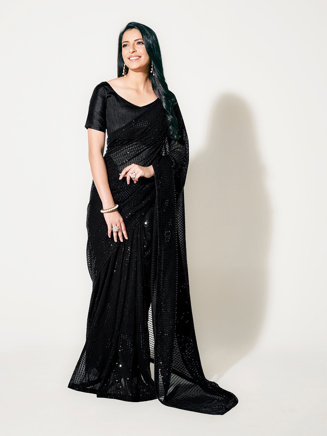 

SHOPGARB Embellished Embroidered Sequinned Saree, Black