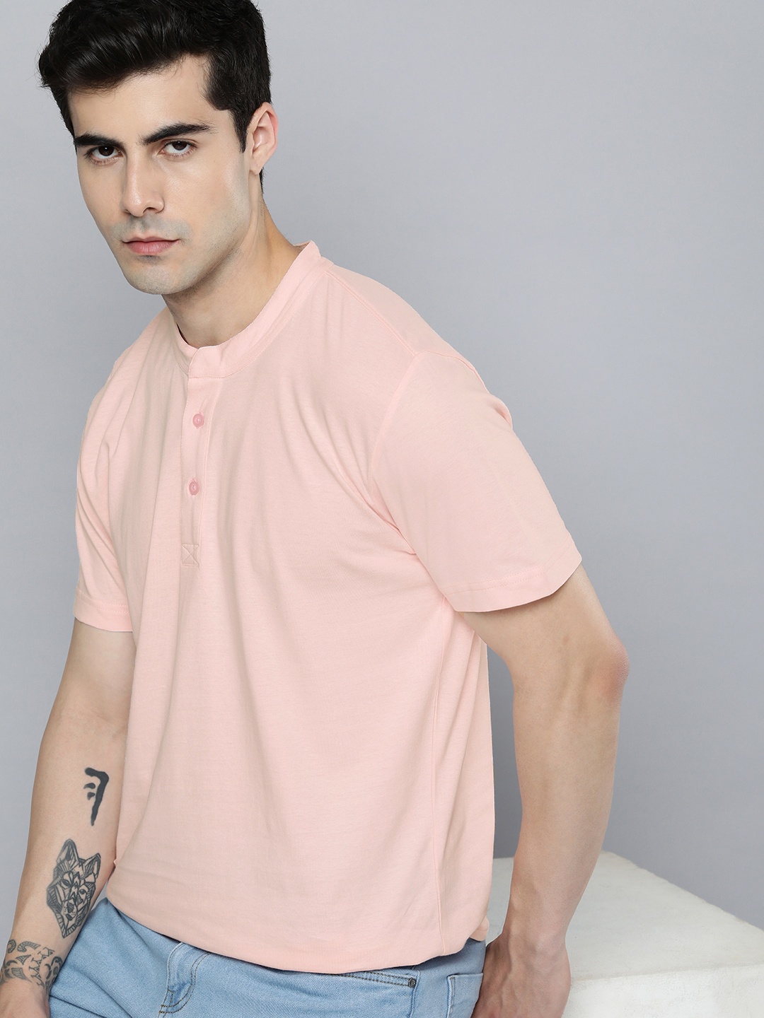 

ether Henley Neck T-shirt, Pink