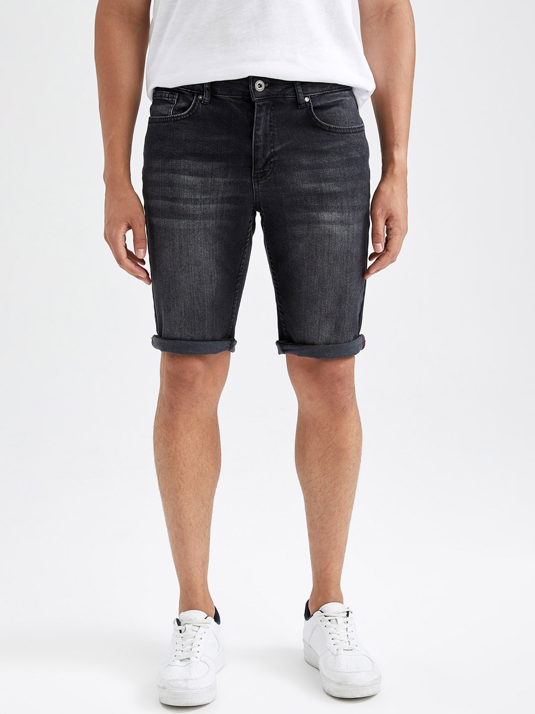 

DeFacto Men Mid-Rise Washed Denim Shorts, Black