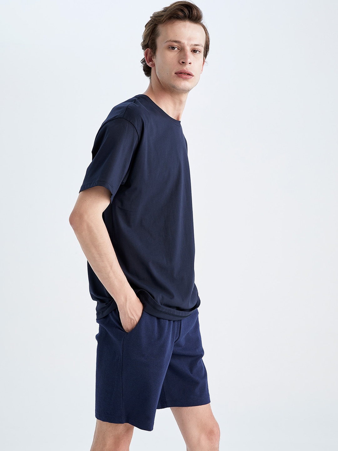 

DeFacto Men Regular Fit Sports Shorts, Navy blue
