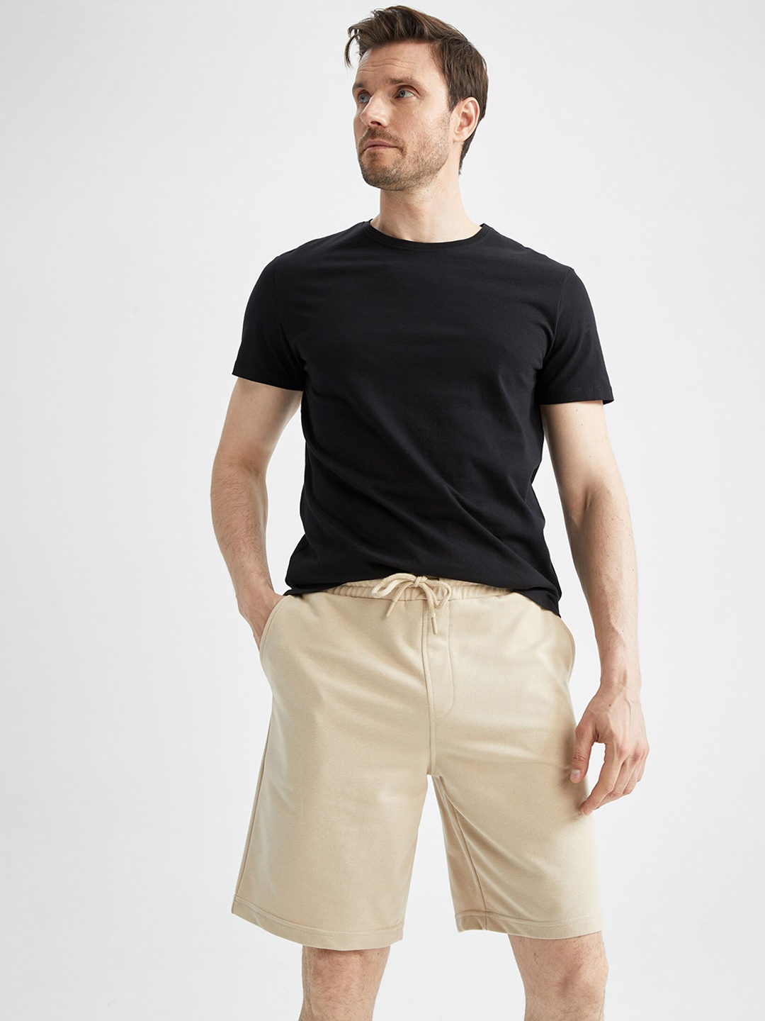 

DeFacto Men Regular Fit Shorts, Beige