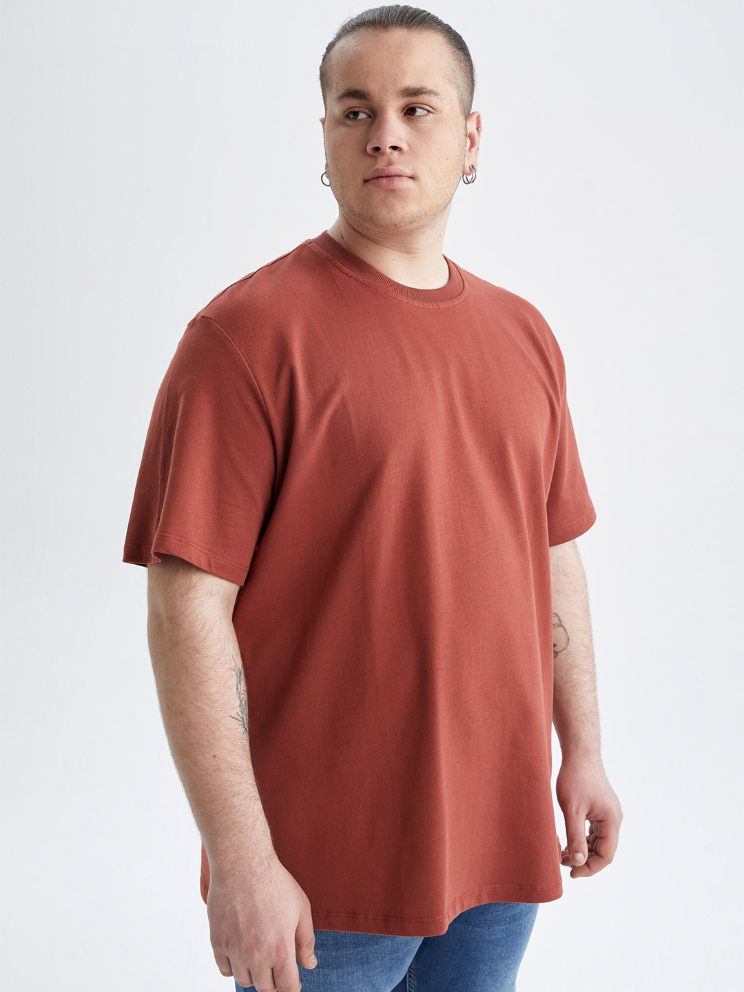 

DeFacto Round Neck Drop-Shoulder Sleeve Pure Cotton T-shirt, Rust