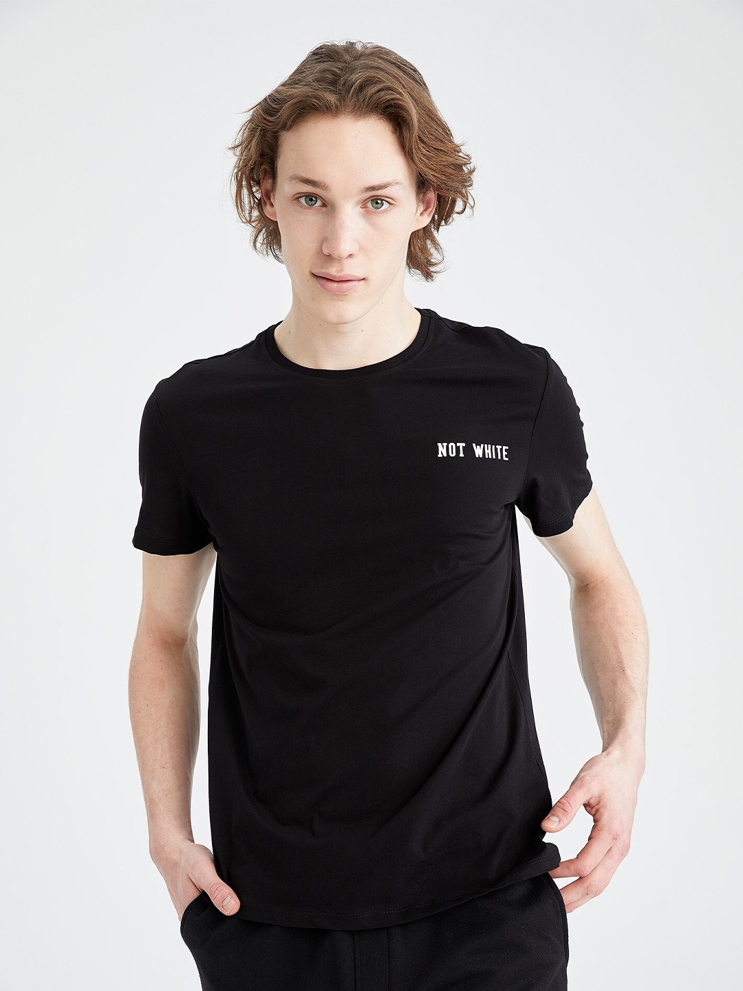 

DeFacto Round Neck Short Sleeves Pure Cotton T-shirt, Black