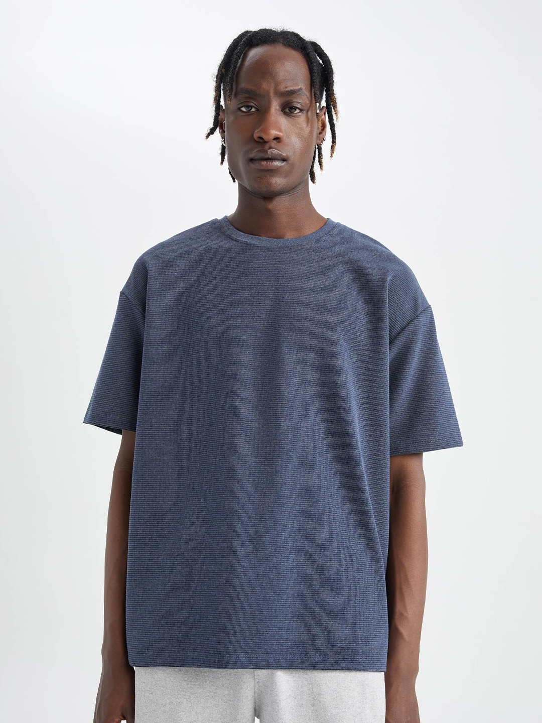 

DeFacto Drop-Shoulder Sleeves Round Neck Loose T-shirt, Blue