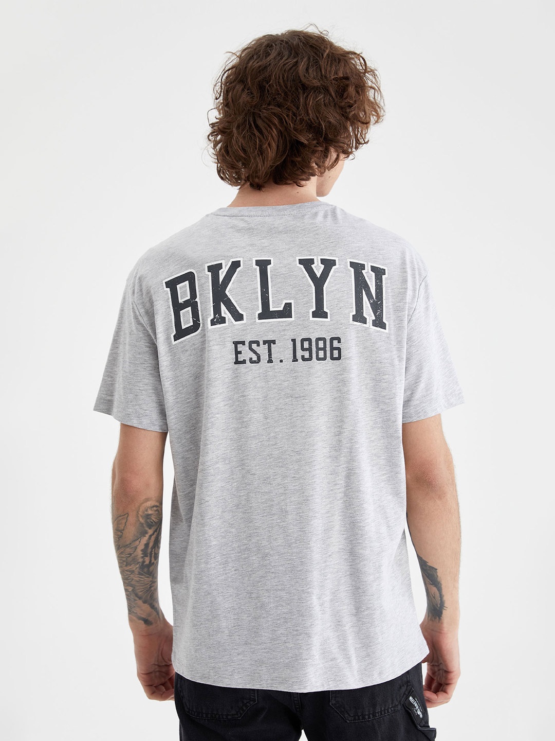 

DeFacto Typography Printed T-shirt, Grey