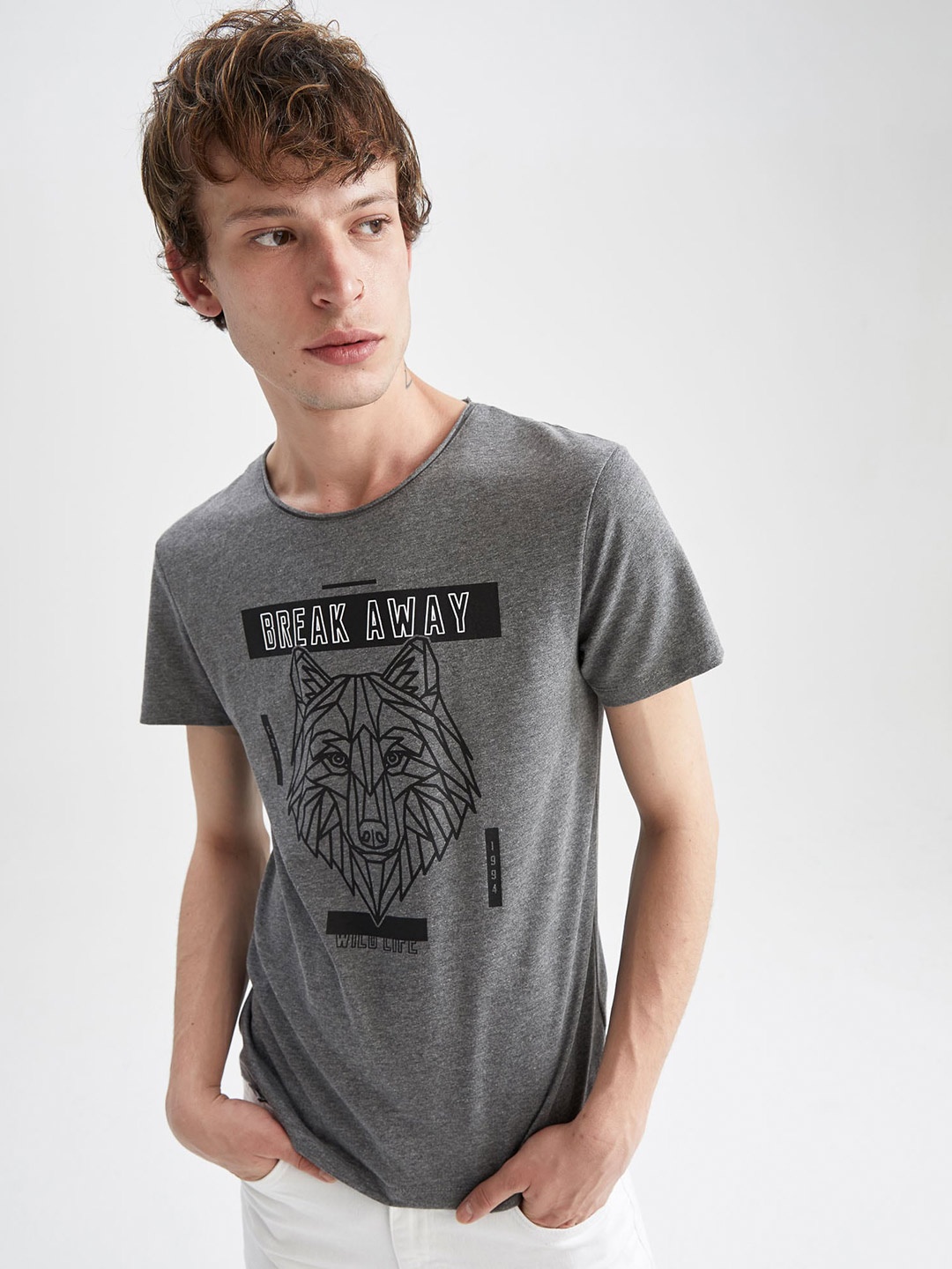 

DeFacto Typography Printed T-Shirt, Grey