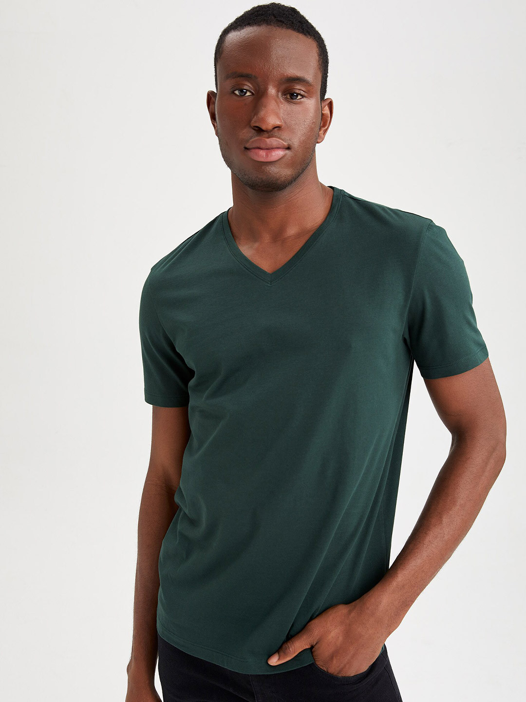 

DeFacto Short Sleeve V-Neck Pure Cotton T-shirt, Green