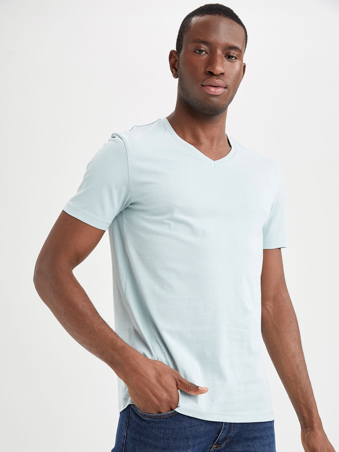 

DeFacto V-Neck Regular Fit T-shirt, Green