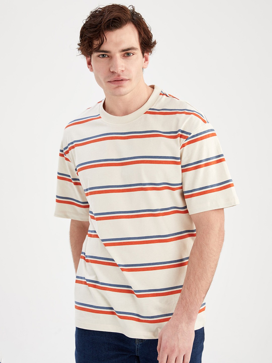 

DeFacto Striped Pure Cotton Relaxed Fit T-shirt, Cream