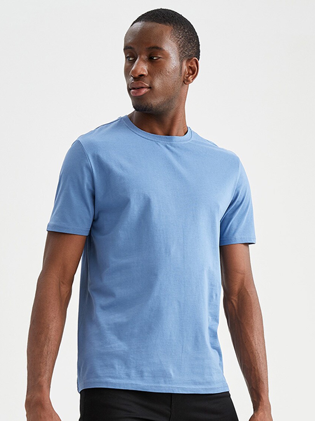 

DeFacto Round Neck Pure Cotton T-shirt, Blue