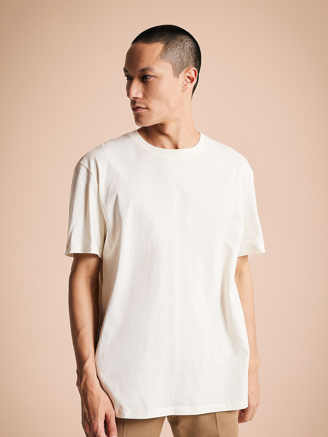 

DeFacto Round Neck Short Sleeves Pure Cotton T-shirt, Off white