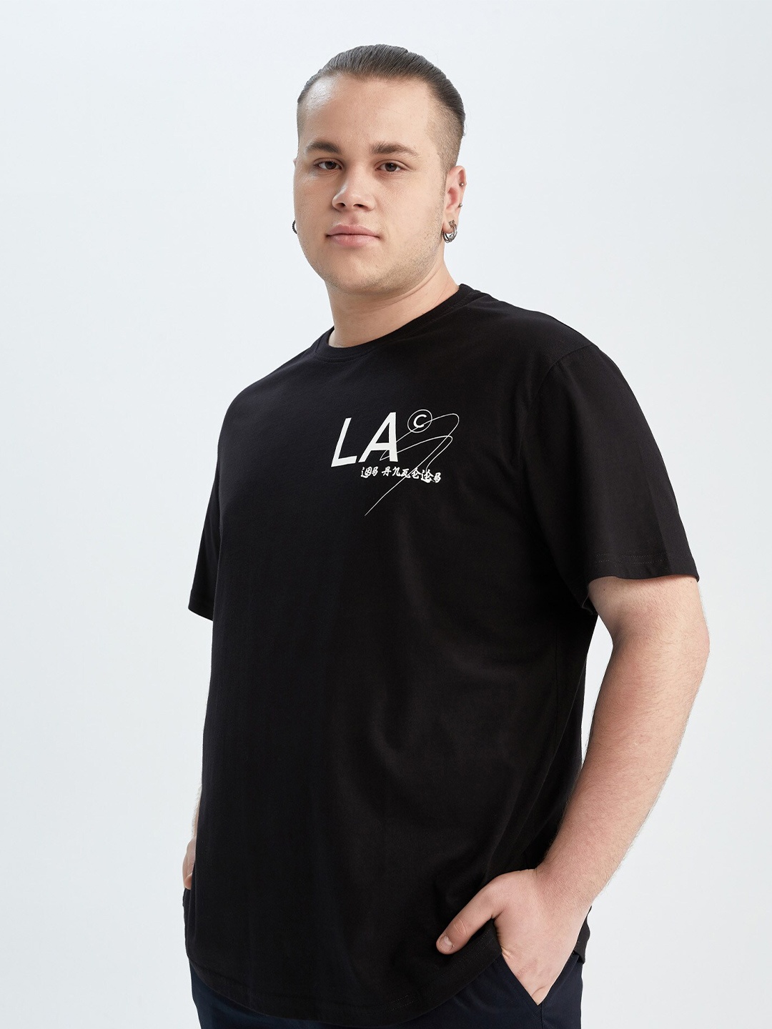 

DeFacto Typography Printed T-shirt, Black
