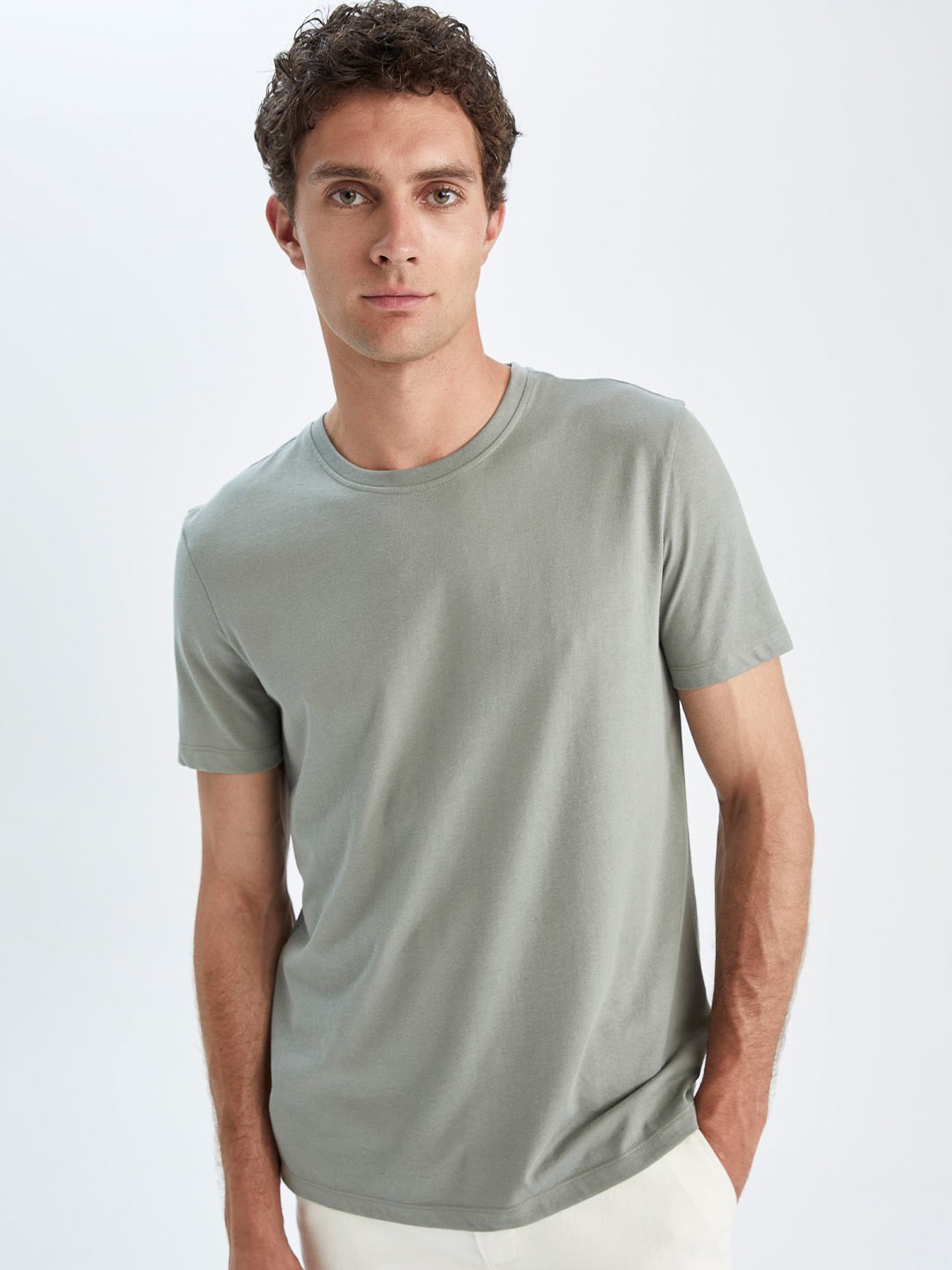 

DeFacto Round Neck T-shirt, Grey