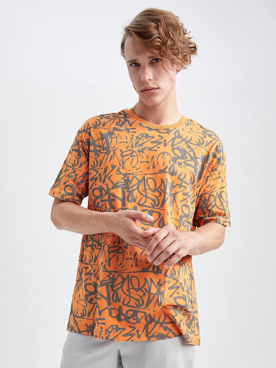 

DeFacto Typography Printed Drop Shoulder Sleeves Pure Cotton T-shirt, Orange