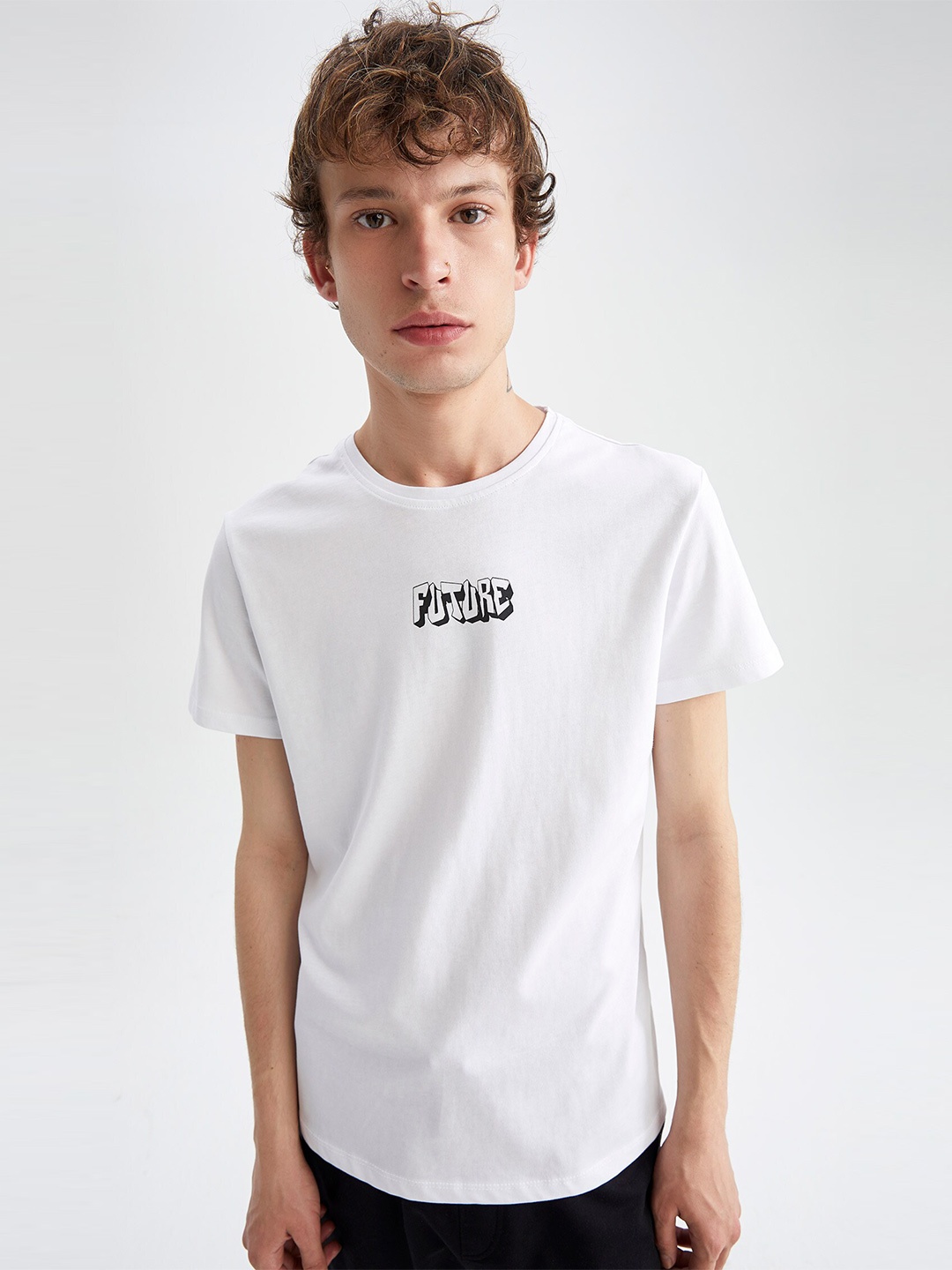 

DeFacto Typography Printed Round Neck Pure Cotton T-shirt, White