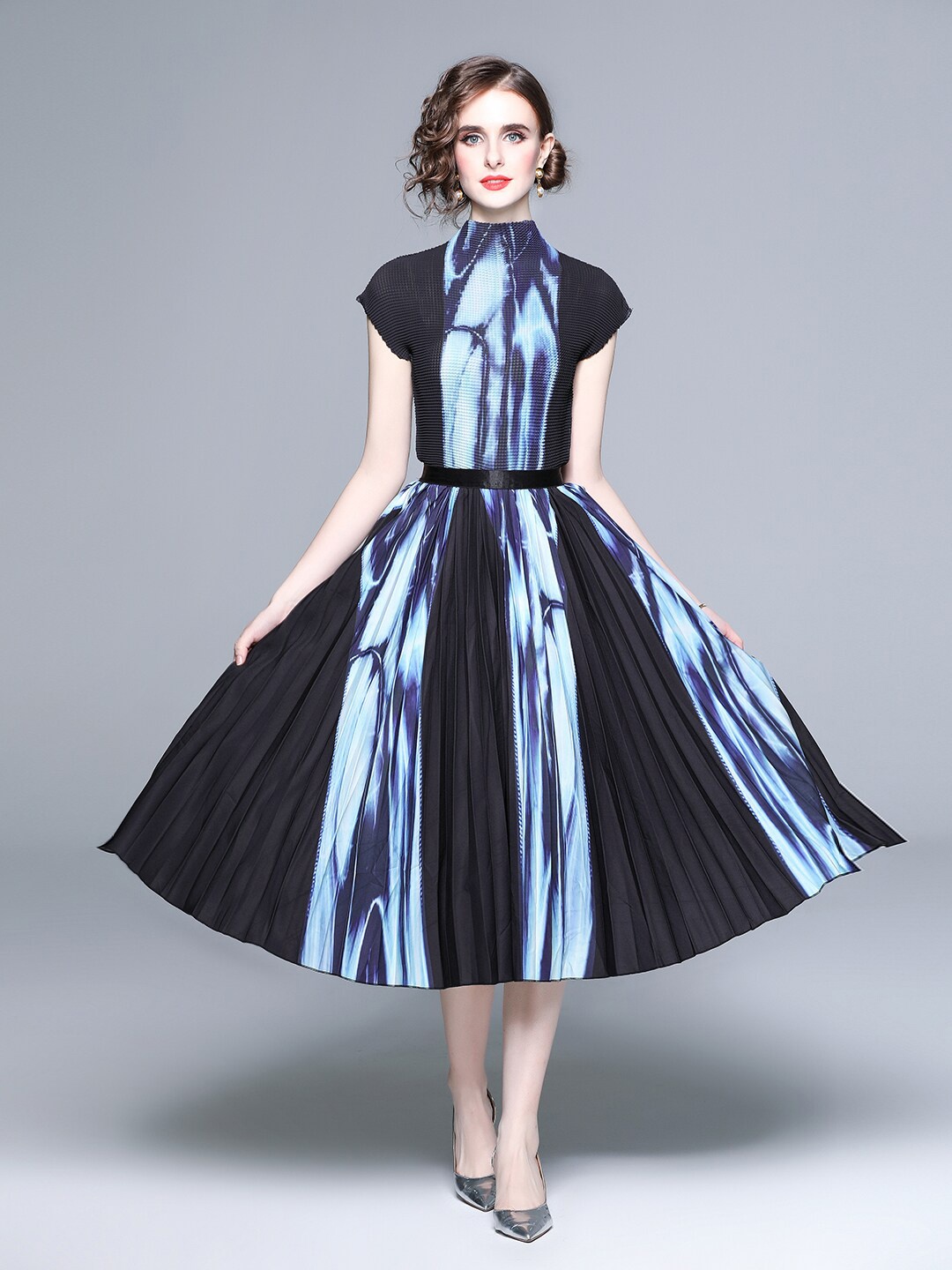 

JC Collection Printed High Neck Short Sleeves Top With Skirt Co-Ords, Black