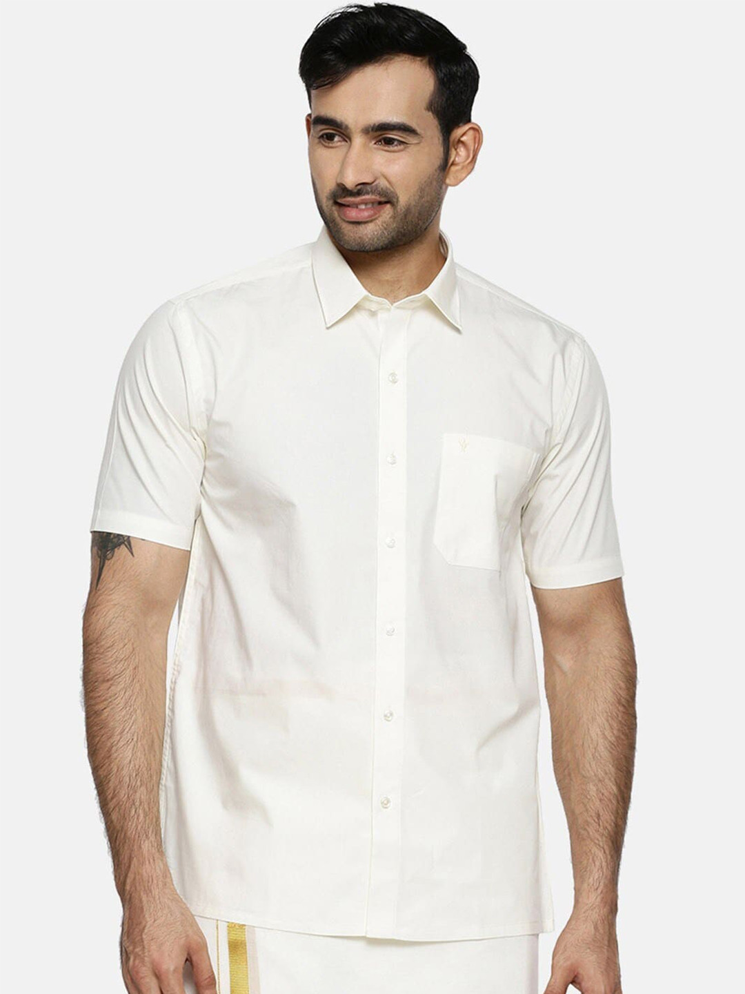 

Ramraj Original Spread Collar Pure Cotton Casual Shirt, Cream
