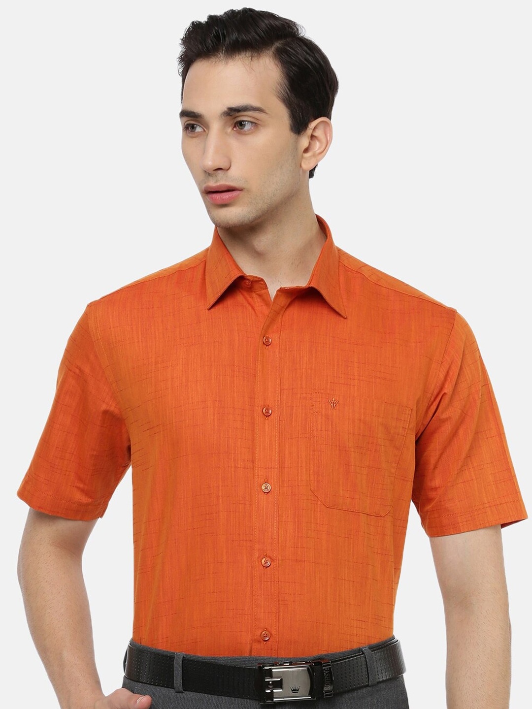 

Ramraj Tailored Fit Formal Pure Cotton Shirt, Orange
