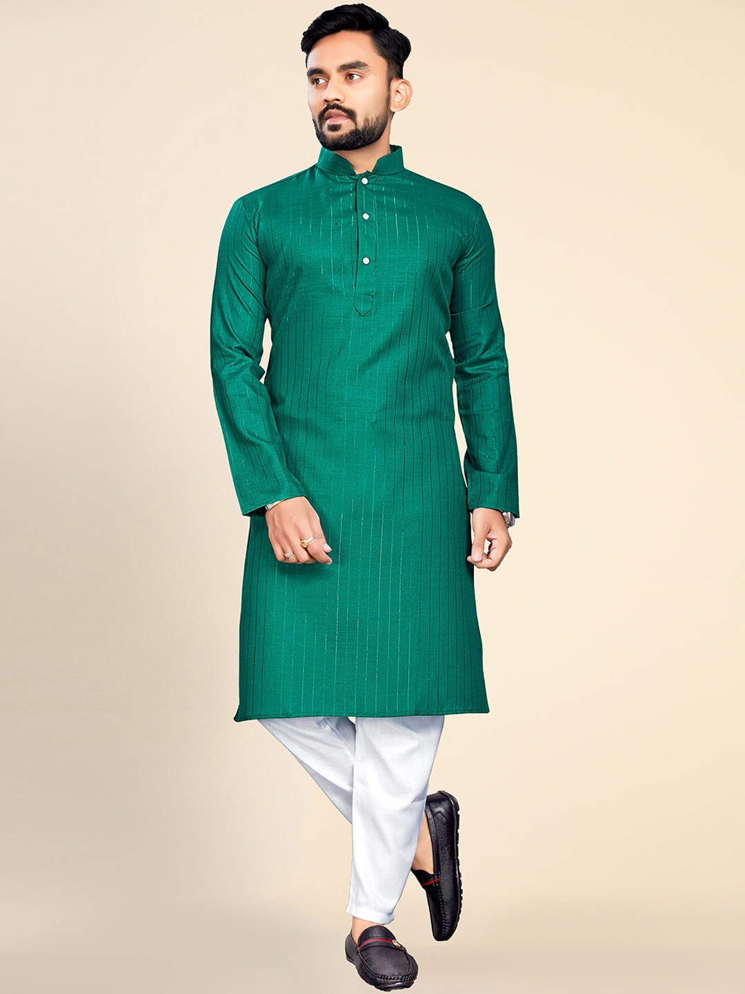 

Ekta Textiles Striped Mandarin Collar Pure Cotton Kurta With Pyjamas, Green