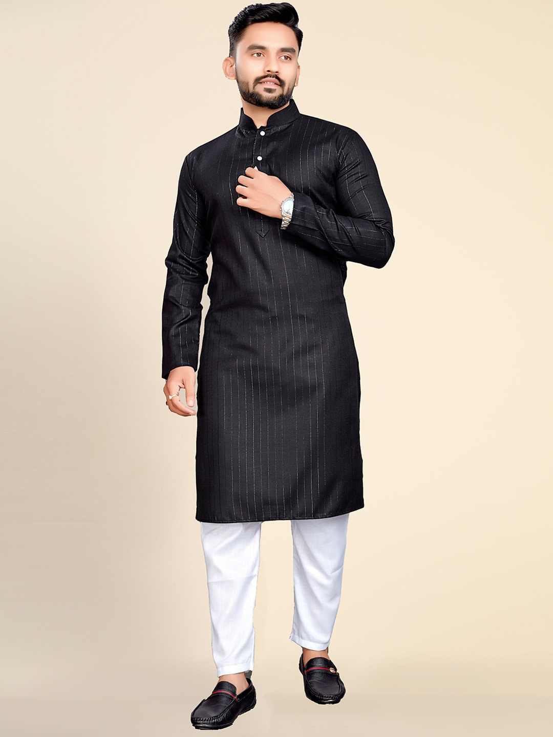

Ekta Textiles Striped Zari Detail Jacquard Pure Cotton Kurta with Pyjamas, Black