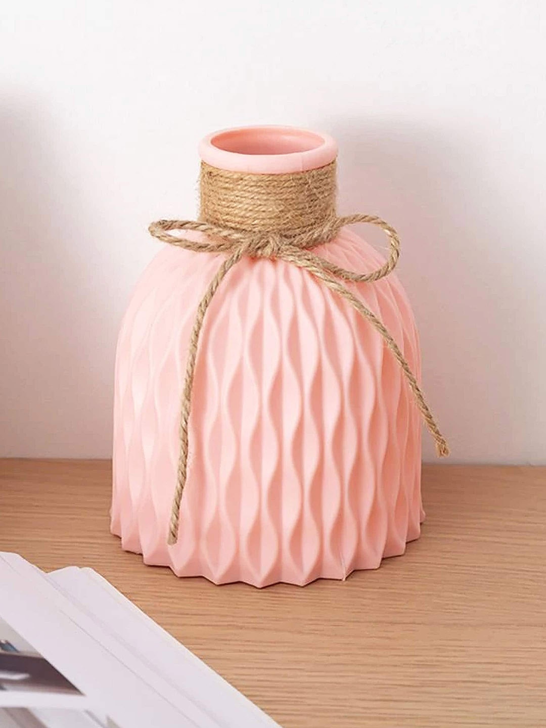 

Art Street Pink Textured Ribbon Design Ceramic Vase